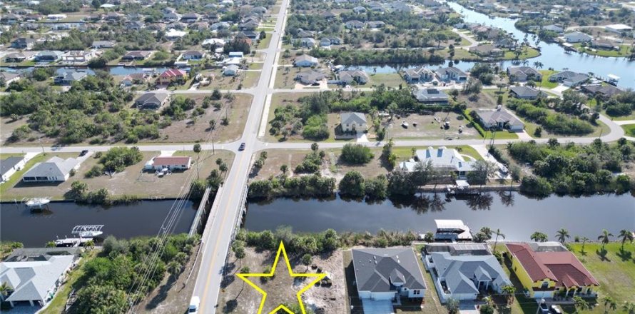Terreno en Port Charlotte, Florida № 1512453