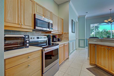 House in Venice, Florida 4 bedrooms, 169.45 sq.m. № 2152219 - photo 22