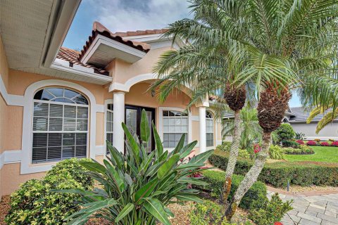House in Venice, Florida 4 bedrooms, 169.45 sq.m. № 2152219 - photo 3