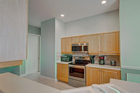 House in Venice, Florida 4 bedrooms, 169.45 sq.m. № 2152219 - photo 25