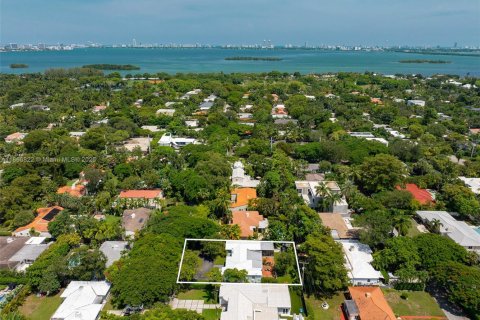 Villa ou maison à vendre à Miami, Floride: 3 chambres, 172.98 m2 № 1896701 - photo 18