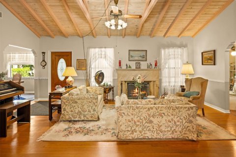 Villa ou maison à vendre à Miami, Floride: 3 chambres, 172.98 m2 № 1896701 - photo 20