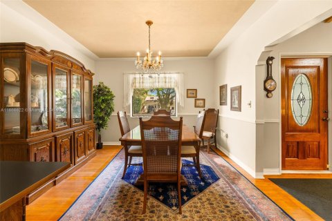 Villa ou maison à vendre à Miami, Floride: 3 chambres, 172.98 m2 № 1896701 - photo 23