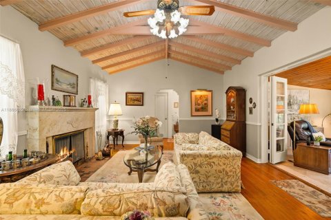 Villa ou maison à vendre à Miami, Floride: 3 chambres, 172.98 m2 № 1896701 - photo 3