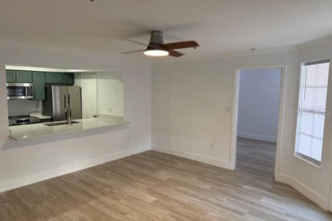 Copropriété à louer à Tampa, Floride: 2 chambres, 83.05 m2 № 2418873 - photo 9