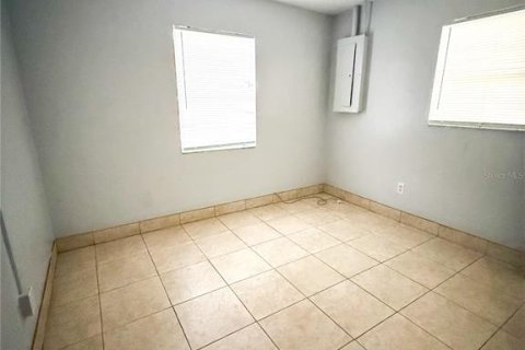 Villa ou maison à vendre à Ocala, Floride: 2 chambres, 66.89 m2 № 1522636 - photo 6