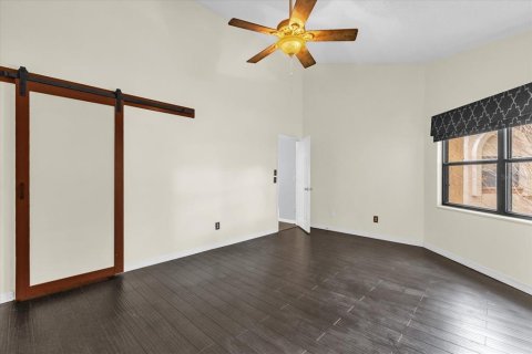 Condo in Orlando, Florida, 3 bedrooms  № 2101352 - photo 13