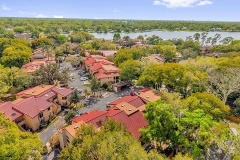 Condo in Orlando, Florida, 3 bedrooms  № 2101352 - photo 27