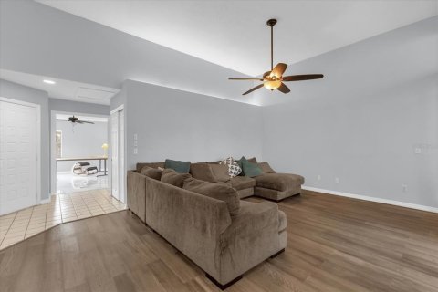 Condo in Orlando, Florida, 3 bedrooms  № 2101352 - photo 7