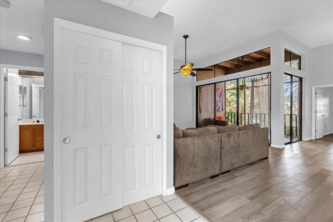 Condo in Orlando, Florida, 3 bedrooms  № 2101352 - photo 3