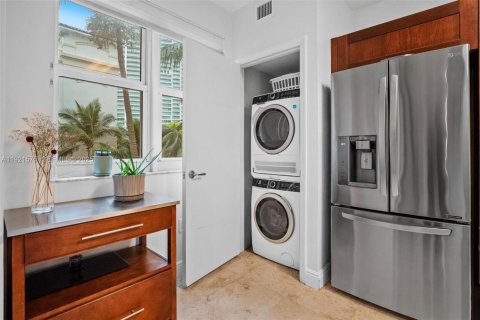 Copropriété à louer à Aventura, Floride: 1 chambre, 85.38 m2 № 1982856 - photo 11