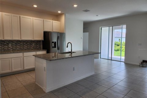 Casa en venta en Punta Gorda, Florida, 4 dormitorios, 225.57 m2 № 1722948 - foto 9