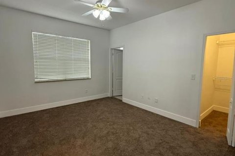 Adosado en alquiler en Orlando, Florida, 2 dormitorios, 121.14 m2 № 1911571 - foto 11