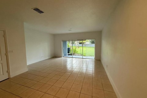 Touwnhouse à louer à Orlando, Floride: 2 chambres, 121.14 m2 № 1911571 - photo 6
