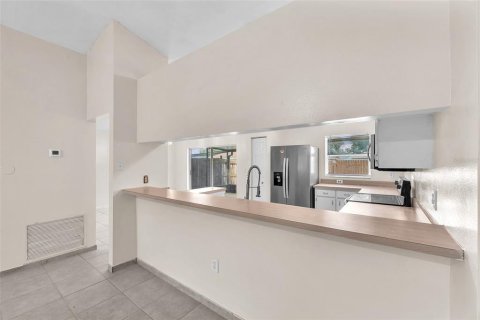 Casa en venta en Valrico, Florida, 3 dormitorios, 134.62 m2 № 1902702 - foto 15
