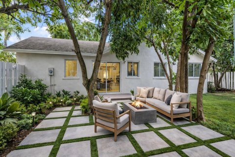 Купить виллу или дом в Майами, Флорида 4 спальни, 132.39м2, № 2005733 - фото 7