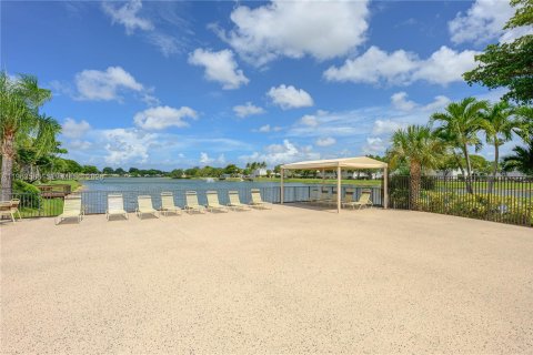 Condominio en venta en Margate, Florida, 2 dormitorios, 75.72 m2 № 2025350 - foto 14
