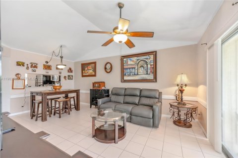 Condominio en venta en Margate, Florida, 2 dormitorios, 75.72 m2 № 2025350 - foto 6