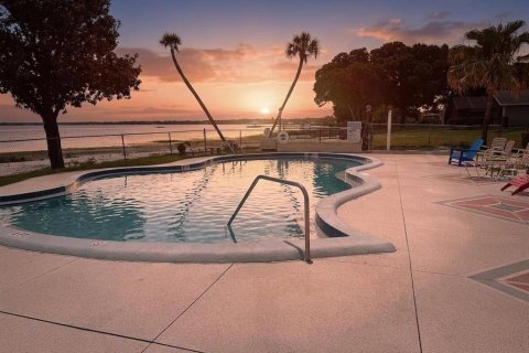 Copropriété à vendre à Sebring, Floride: 2 chambres, 103.68 m2 № 2212833 - photo 4