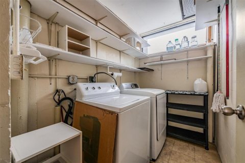 Condo in Clearwater, Florida, 1 bedroom  № 2105591 - photo 20