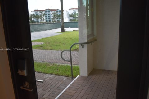 Copropriété à vendre à Doral, Floride: 2 chambres, 121.89 m2 № 2001545 - photo 20