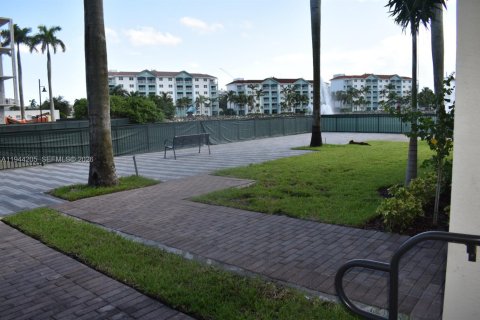 Copropriété à vendre à Doral, Floride: 2 chambres, 121.89 m2 № 2001545 - photo 5