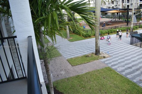 Copropriété à vendre à Doral, Floride: 2 chambres, 121.89 m2 № 2001545 - photo 16