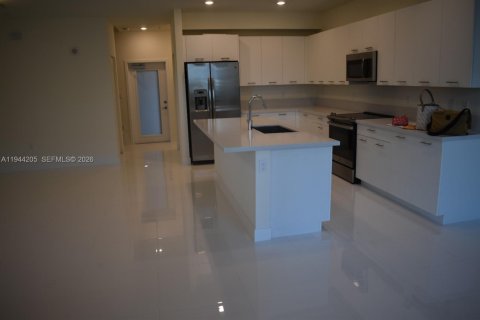 Copropriété à vendre à Doral, Floride: 2 chambres, 121.89 m2 № 2001545 - photo 25