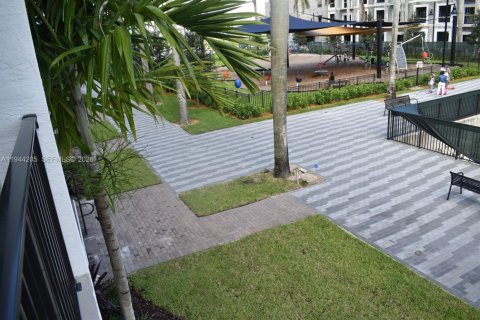 Copropriété à vendre à Doral, Floride: 2 chambres, 121.89 m2 № 2001545 - photo 18