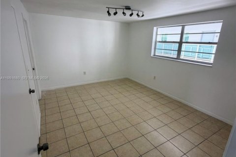 Apartment in Miami Beach, Florida 2 bedrooms, 83.61 sq.m. № 2042992 - photo 11