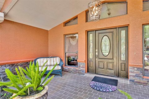 Villa ou maison à vendre à Lake Panasoffkee, Floride: 4 chambres, 235.79 m2 № 2101787 - photo 8