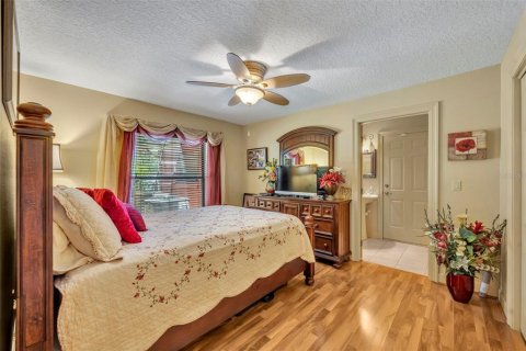 Villa ou maison à vendre à Lake Panasoffkee, Floride: 4 chambres, 235.79 m2 № 2101787 - photo 30