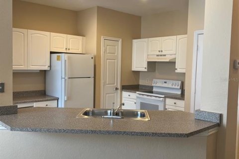 Condo in Orlando, Florida, 1 bedroom  № 1833639 - photo 4