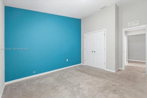 Casa en venta en Winter Haven, Florida, 4 dormitorios № 2075910 - foto 10