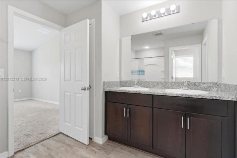 Casa en venta en Winter Haven, Florida, 4 dormitorios № 2075910 - foto 11