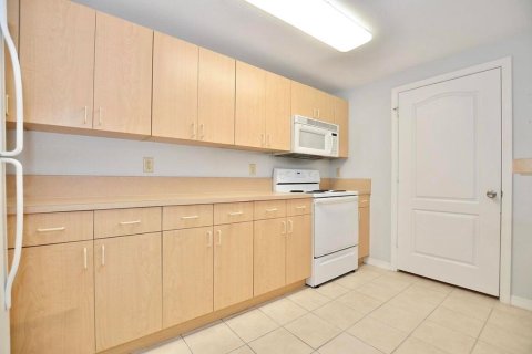 Copropriété à louer à Port St. Lucie, Floride: 1 chambre, 69.86 m2 № 2146977 - photo 13