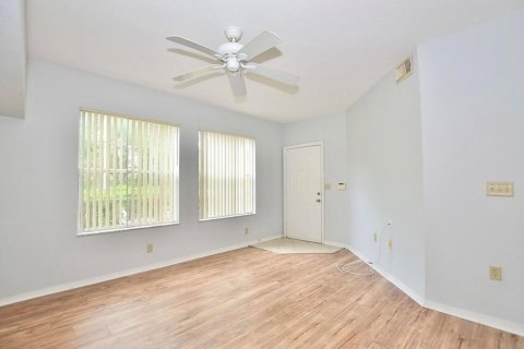 Copropriété à louer à Port St. Lucie, Floride: 1 chambre, 69.86 m2 № 2146977 - photo 4
