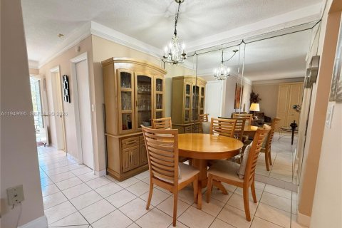 Condominio en venta en Miami, Florida, 1 dormitorio, 63.92 m2 № 2006705 - foto 8