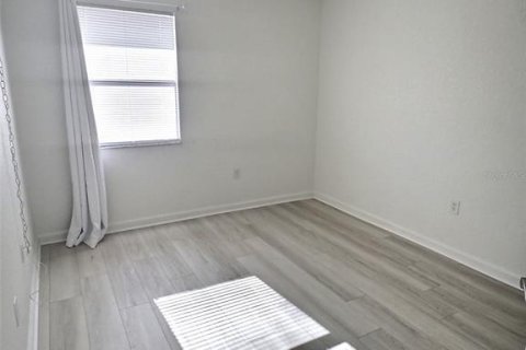 Copropriété à louer à Largo, Floride: 3 chambres, 107.3 m2 № 2115287 - photo 12