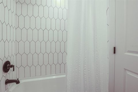 Снять в аренду виллу или дом в Форт Майерс, Флорида 3 спальни, 166.95м2, № 1422204 - фото 11