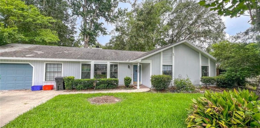 Villa ou maison à Gainesville, Floride 4 chambres, 130.81 m2 № 1826337