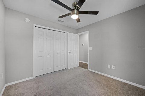House in Haines City, Florida 3 bedrooms, 140.19 sq.m. № 1876323 - photo 18
