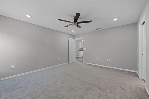 House in Haines City, Florida 3 bedrooms, 140.19 sq.m. № 1876323 - photo 13