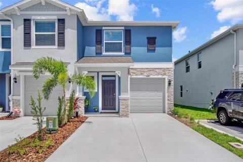 Touwnhouse à vendre à Clearwater, Floride: 3 chambres, 163.32 m2 № 1865992 - photo 1