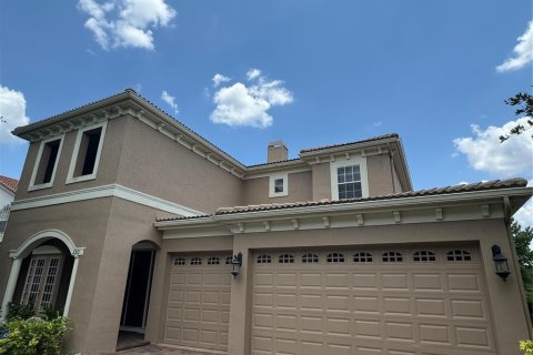House in Winter Garden, Florida 5 bedrooms, 401.71 sq.m. № 1523447 - photo 4