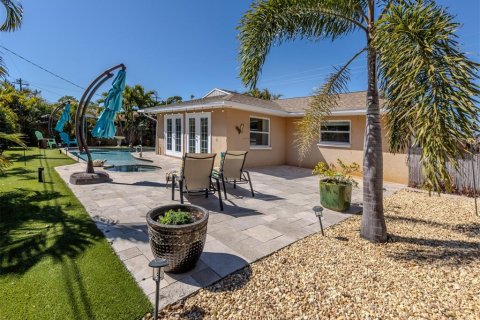 House in Venice, Florida 2 bedrooms, 141.95 sq.m. № 2142350 - photo 6
