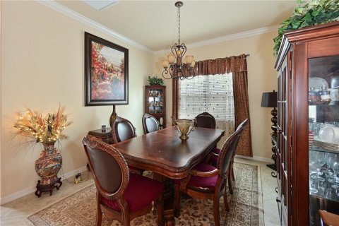 Villa ou maison à vendre à Bradenton, Floride: 4 chambres, 207.26 m2 № 2401098 - photo 11
