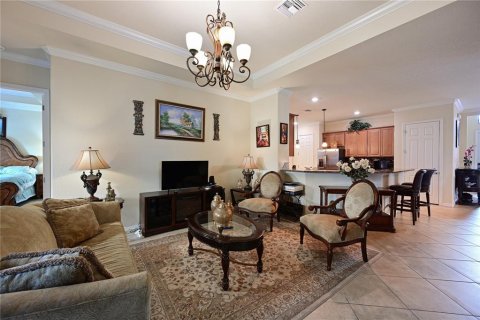 Villa ou maison à vendre à Bradenton, Floride: 4 chambres, 207.26 m2 № 2401098 - photo 6