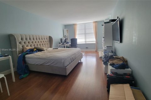 Condo in Sunny Isles Beach, Florida, 2 bedrooms  № 1874668 - photo 3