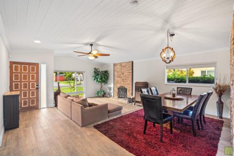 Villa ou maison à vendre à Coconut Creek, Floride: 4 chambres, 196.3 m2 № 2431486 - photo 6